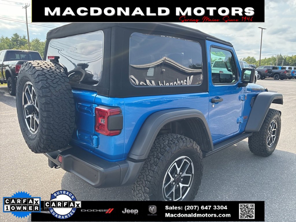 Used 2024 Jeep Wrangler Rubicon w/ Technology Group image 7