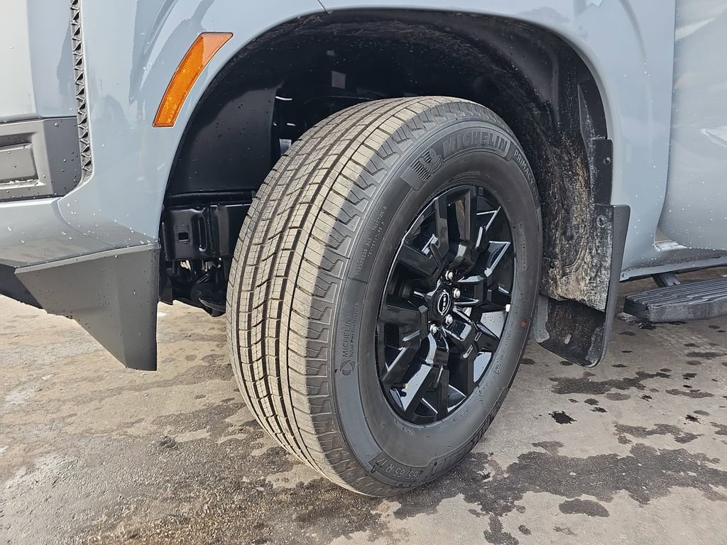 New 2026 Nissan Frontier SV w/ Tow Package RWD image 33