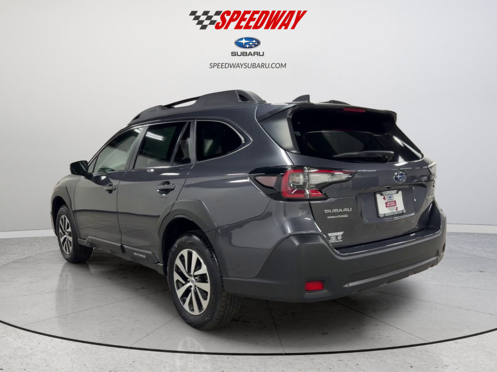 Certified 2025 Subaru Outback Premium AWD/4WD image 8