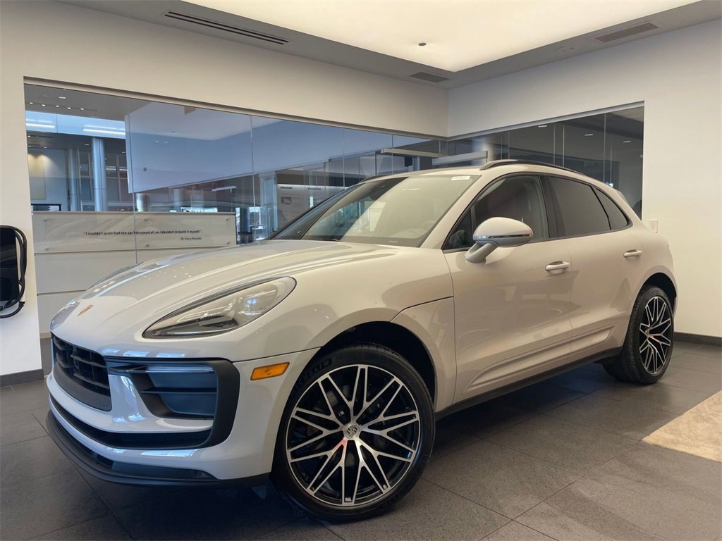 Used 2025 Porsche Macan