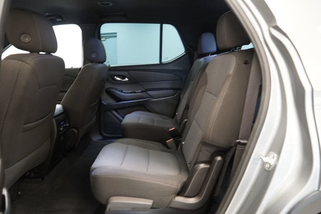 Used 2024 Chevrolet Traverse LT AWD/4WD image 28