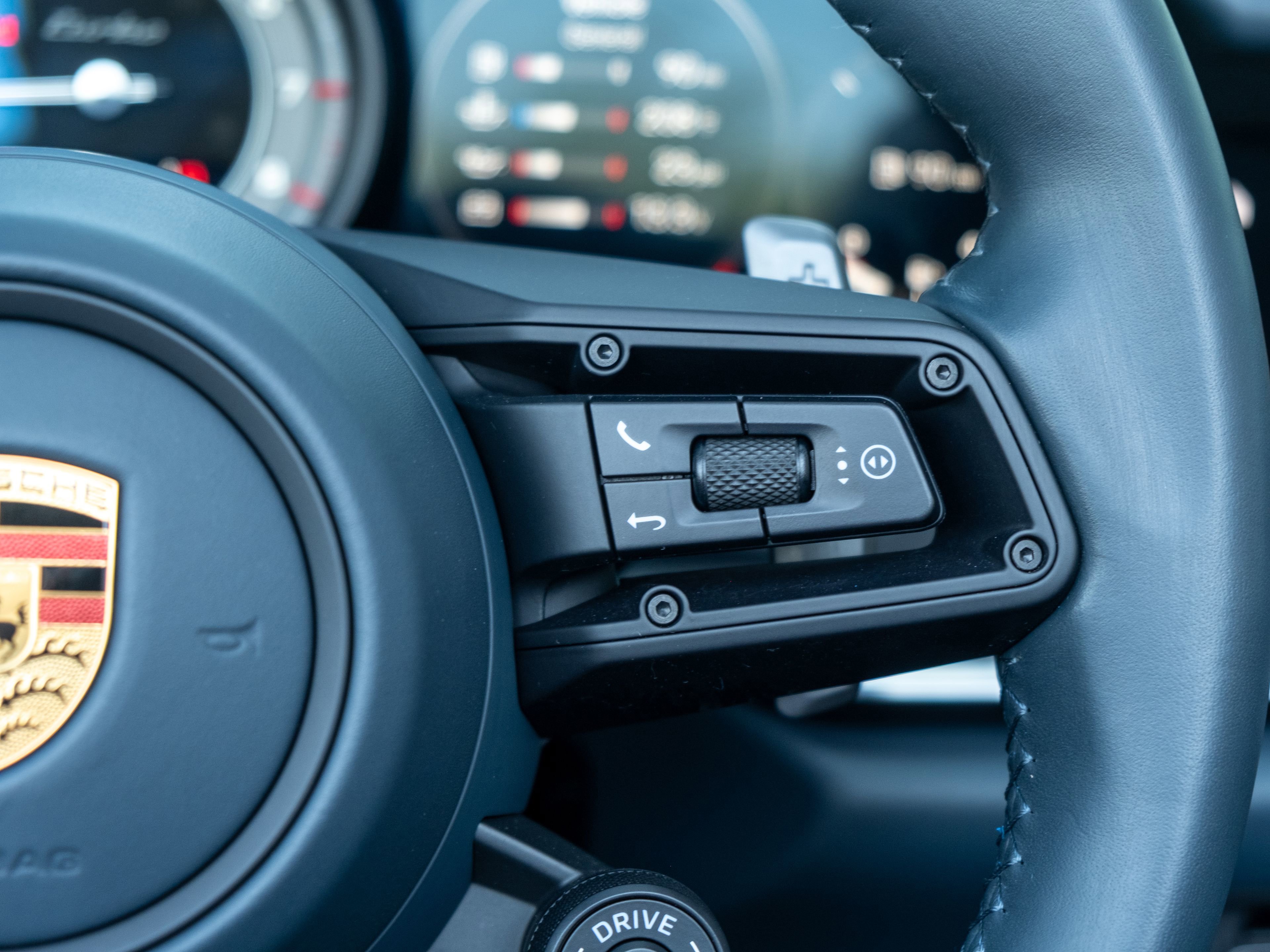 Certified 2022 Porsche 911 Turbo AWD/4WD image 34