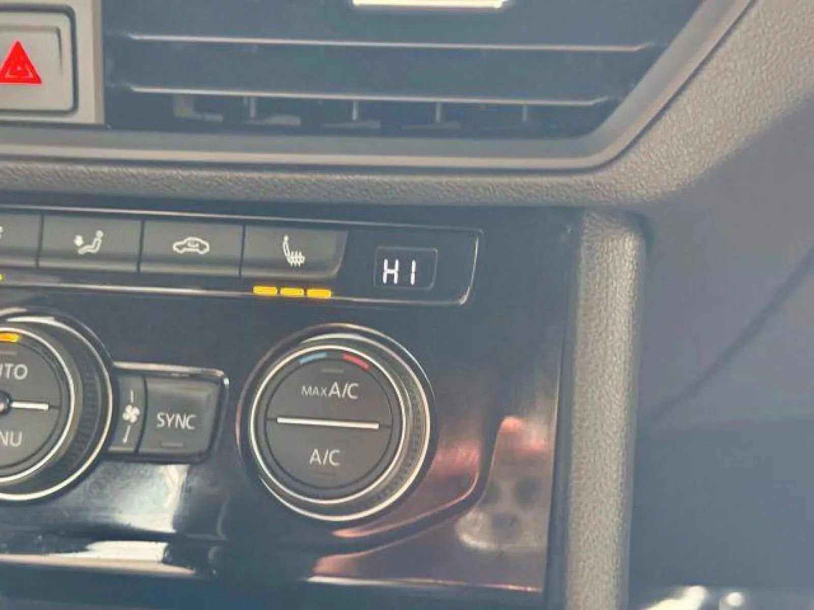 Used 2019 Volkswagen Jetta R-Line image 30