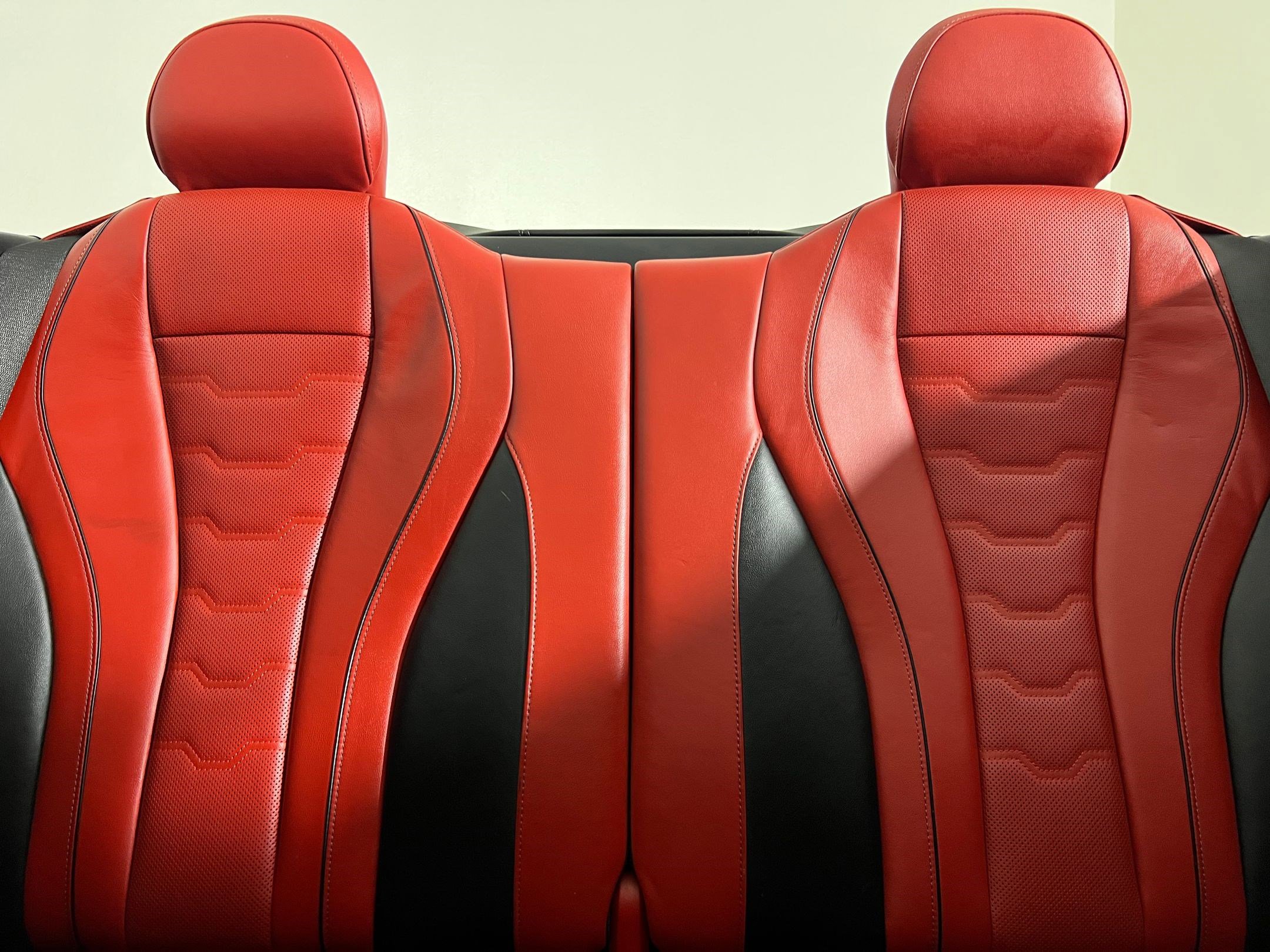 Used 2021 BMW M850i xDrive Convertible w/ Driving Assistance Package image 30