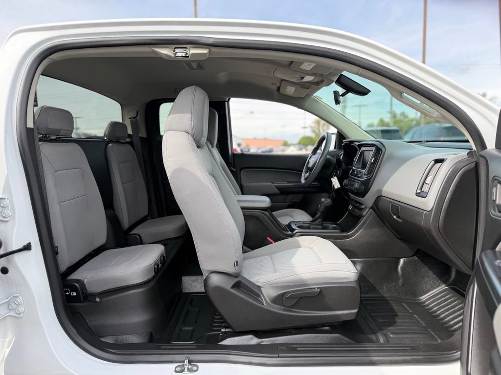 Used 2021 Chevrolet Colorado W/T RWD image 7
