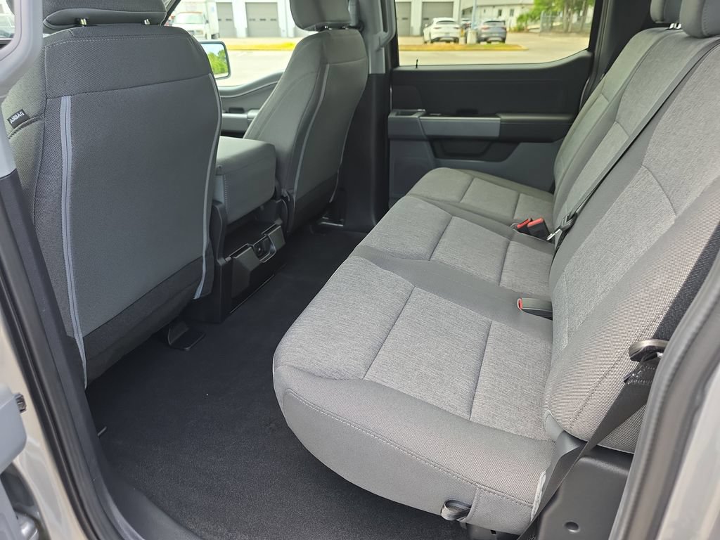 Used 2025 Ford F150 XLT AWD/4WD image 29