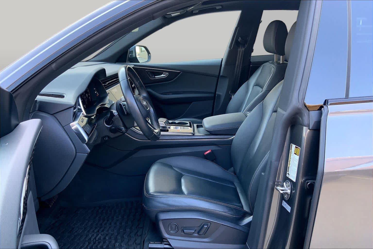 Used 2021 Audi Q8 Premium AWD/4WD image 8