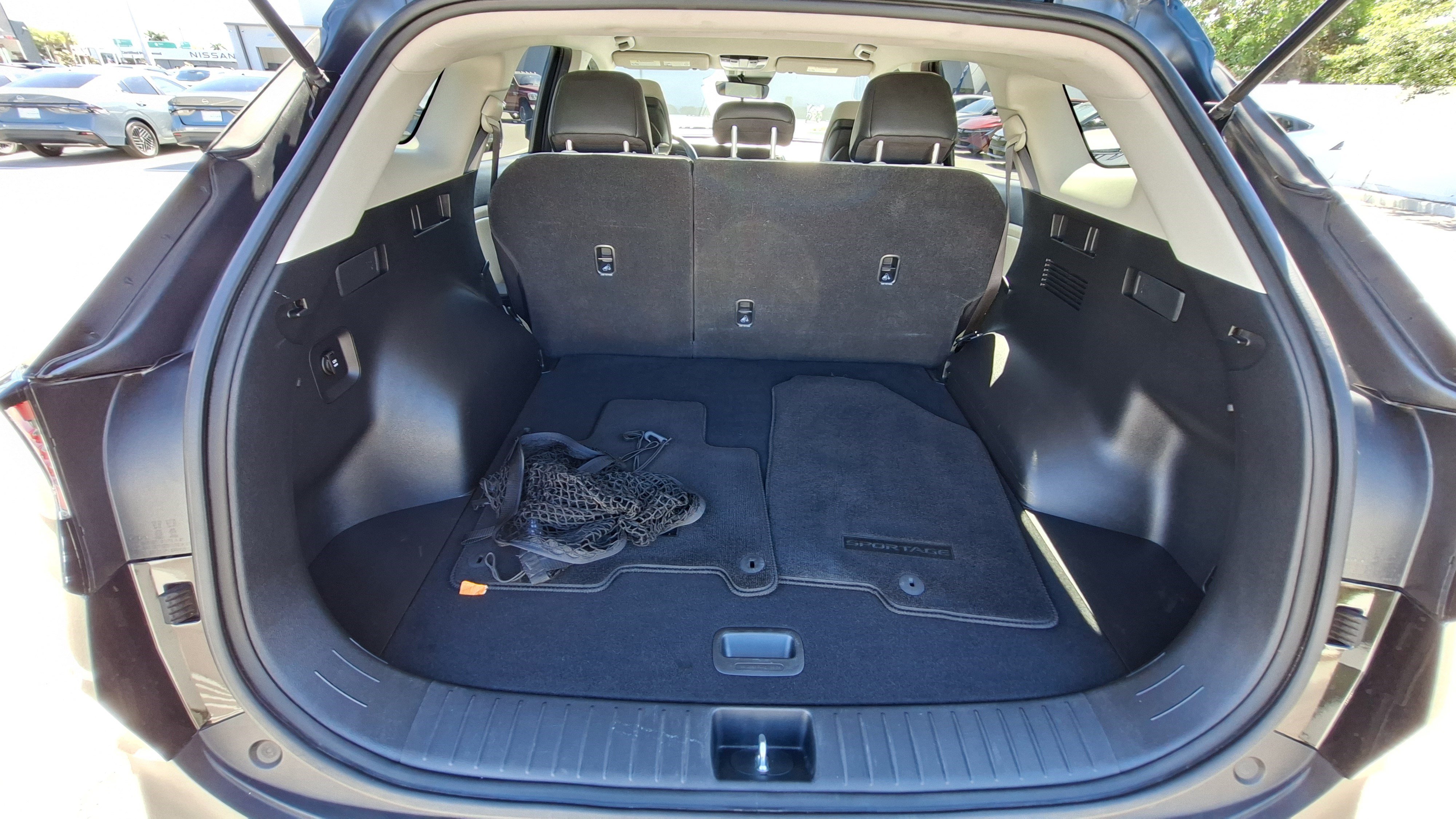 Used 2023 Kia Sportage EX AWD/4WD image 21