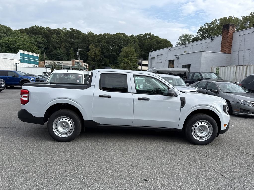 New 2025 Ford Maverick XL w/ Equipment Group 101A AWD/4WD image 3