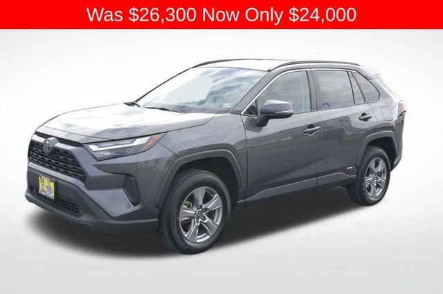 Used 2022 Toyota RAV4 XLE