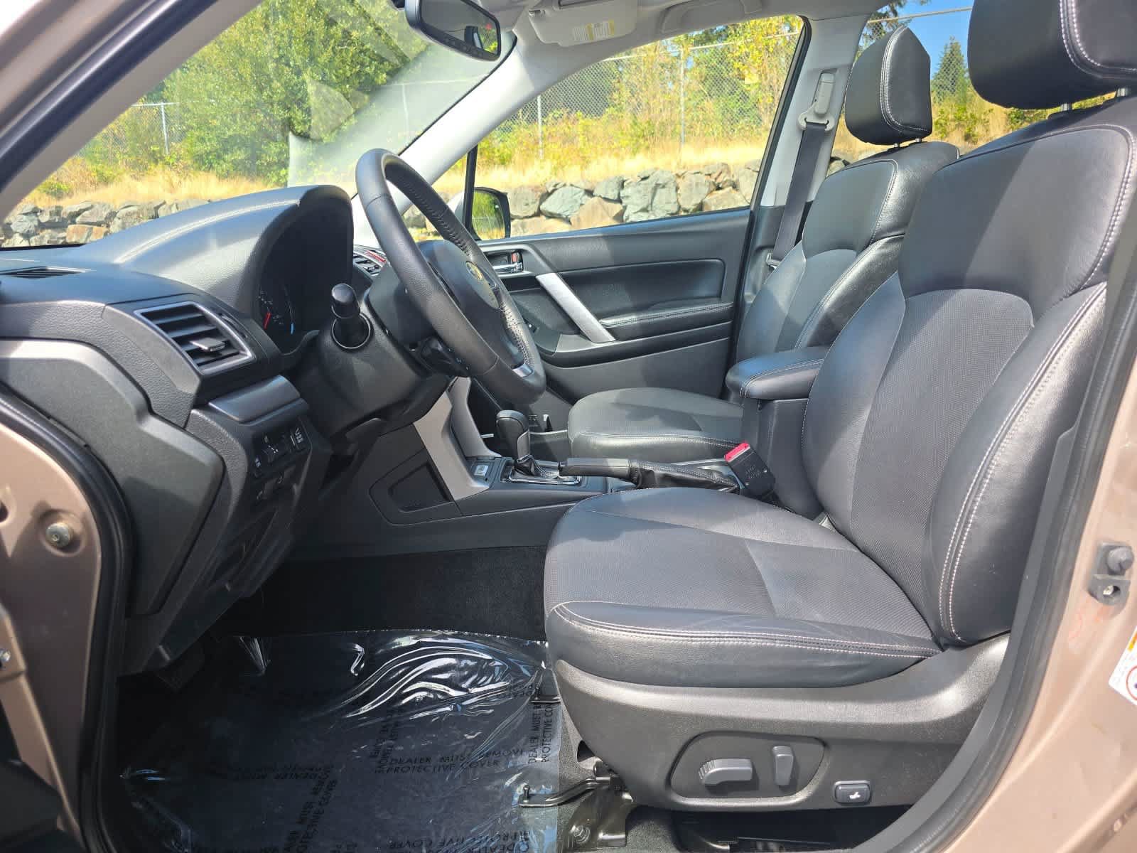 Used 2016 Subaru Forester 2.5i Touring w/ Eyesight & Navigation System AWD/4WD image 22