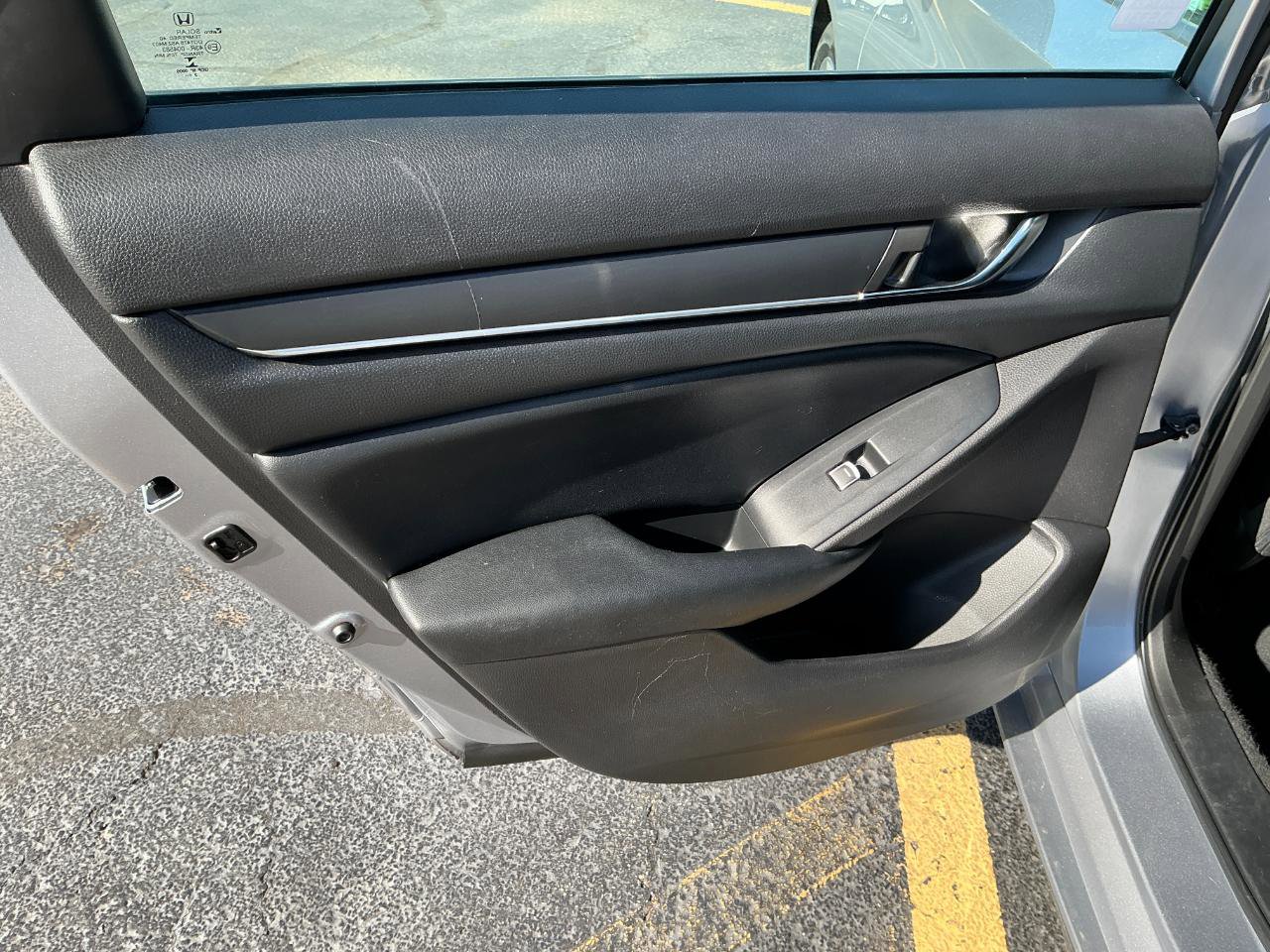 Used 2022 Honda Accord LX image 18