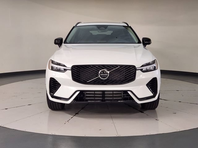 New 2026 Volvo XC60 T8 Ultra w/ Protection Package Premier AWD/4WD image 9
