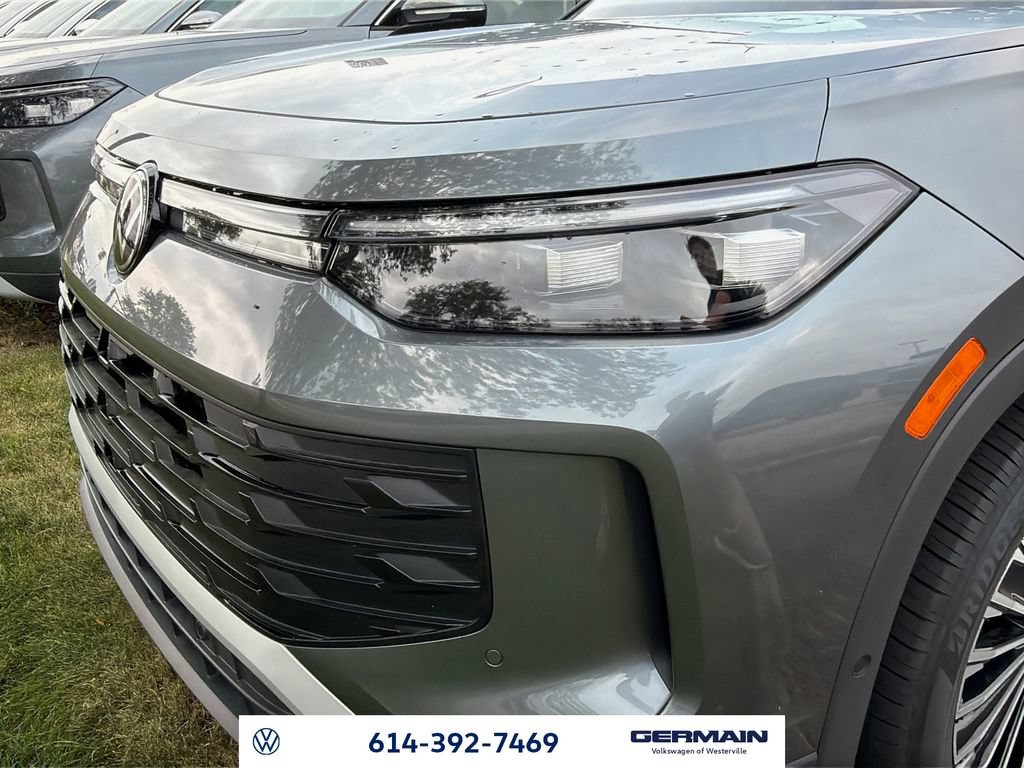 New 2026 Volkswagen Tiguan S FWD image 11