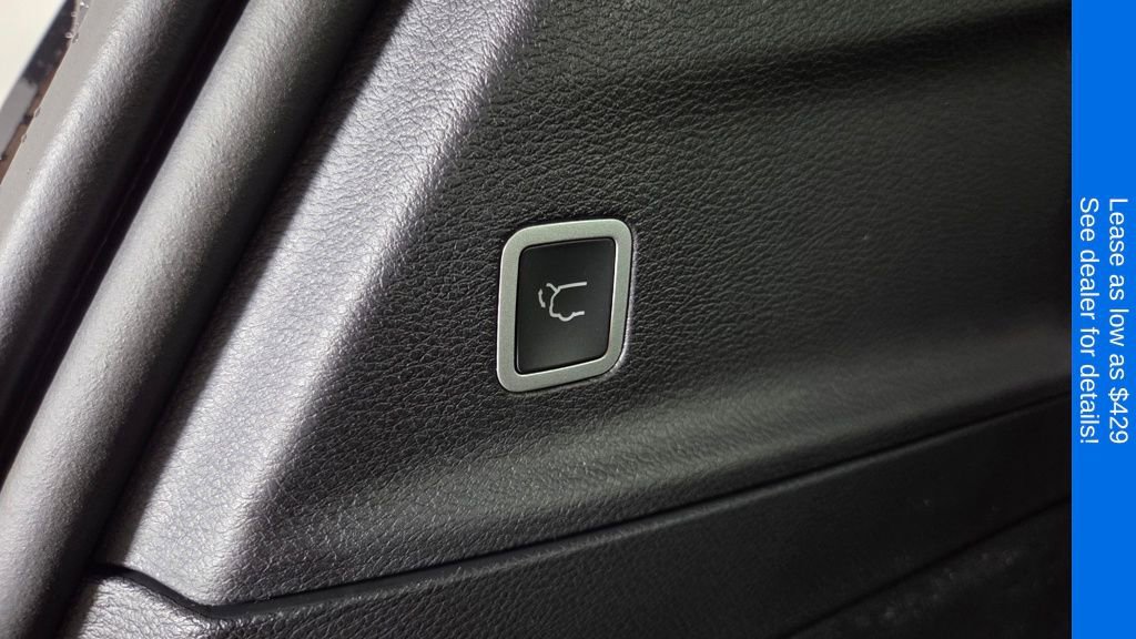 New 2026 Chrysler Pacifica Select image 11