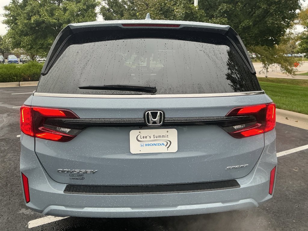 Used 2025 Honda Odyssey Sport-L image 10
