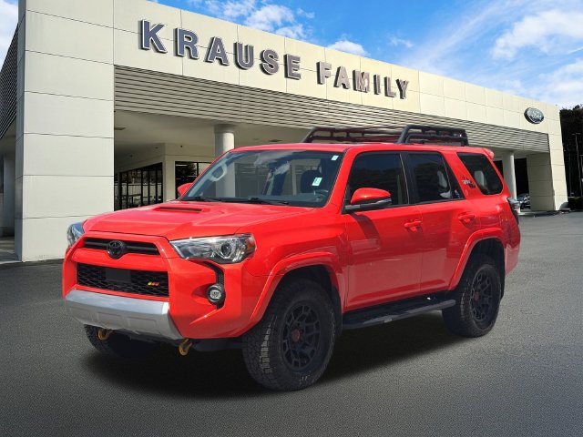 Used 2024 Toyota 4Runner TRD Off-Road Premium w/ Moonroof Package AWD/4WD image 3