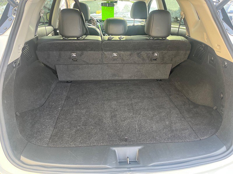 Used 2023 Nissan Murano SV image 28