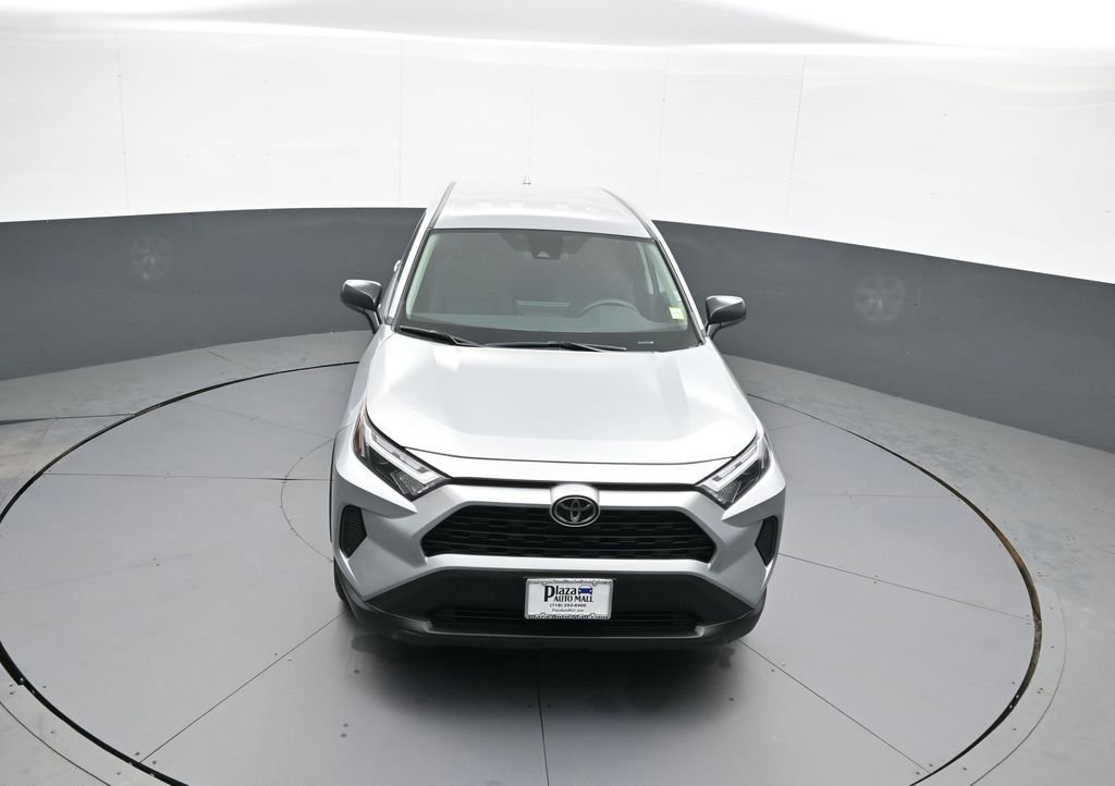 Certified 2025 Toyota RAV4 LE image 34
