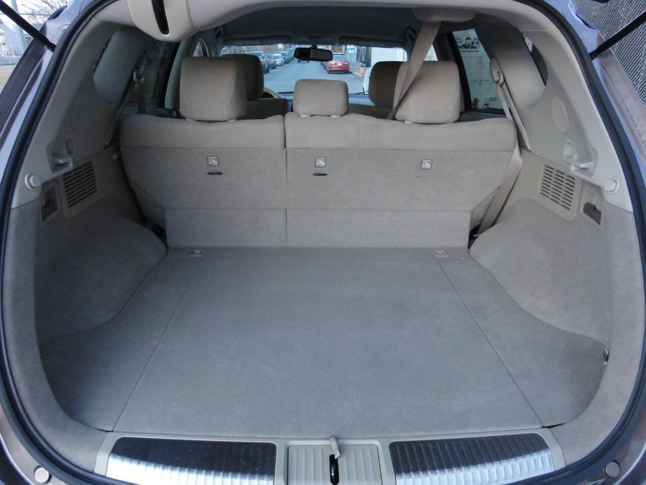 Used 2014 Nissan Murano SV w/ Value Package image 17