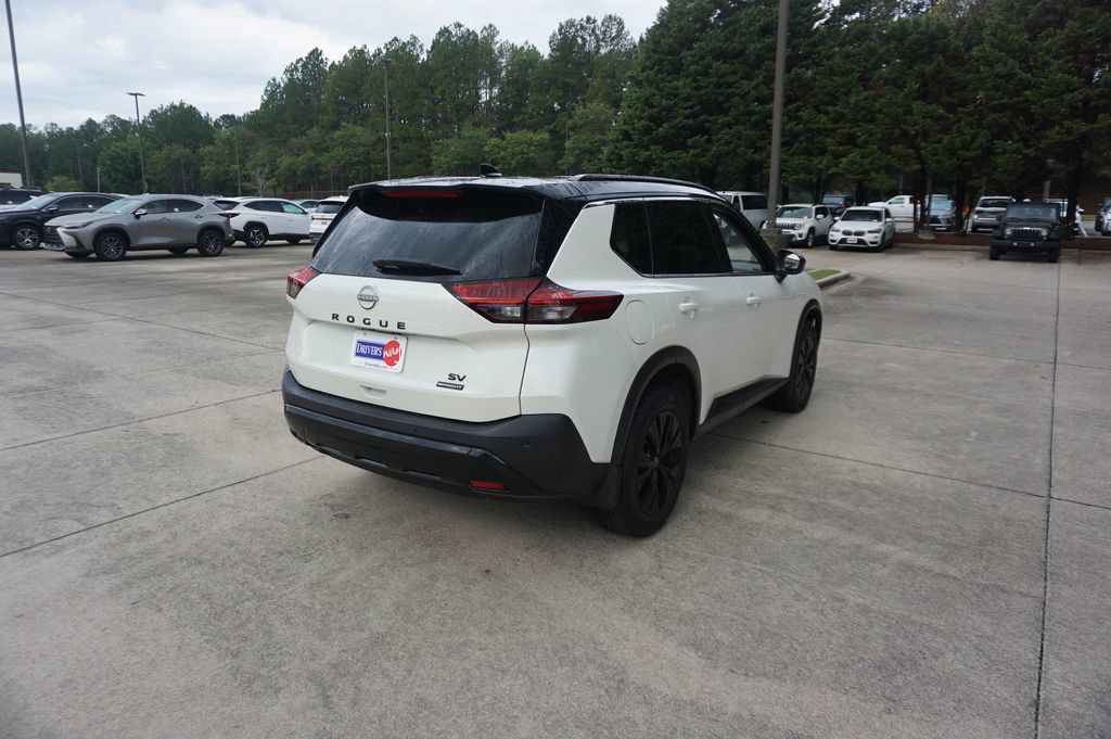 Used 2023 Nissan Rogue SV w/ SV Premium B Package FWD image 23