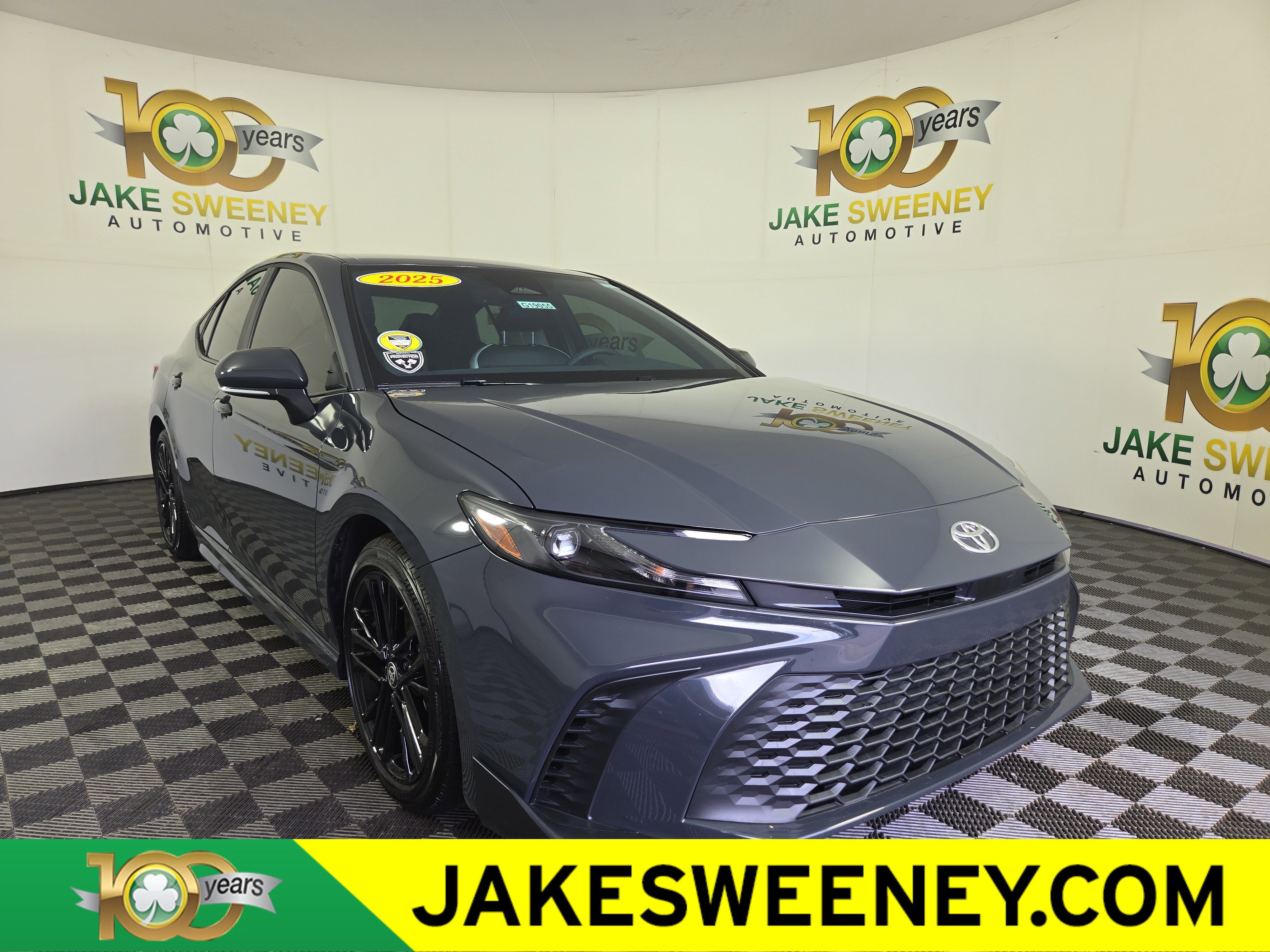 Used 2025 Toyota Camry SE