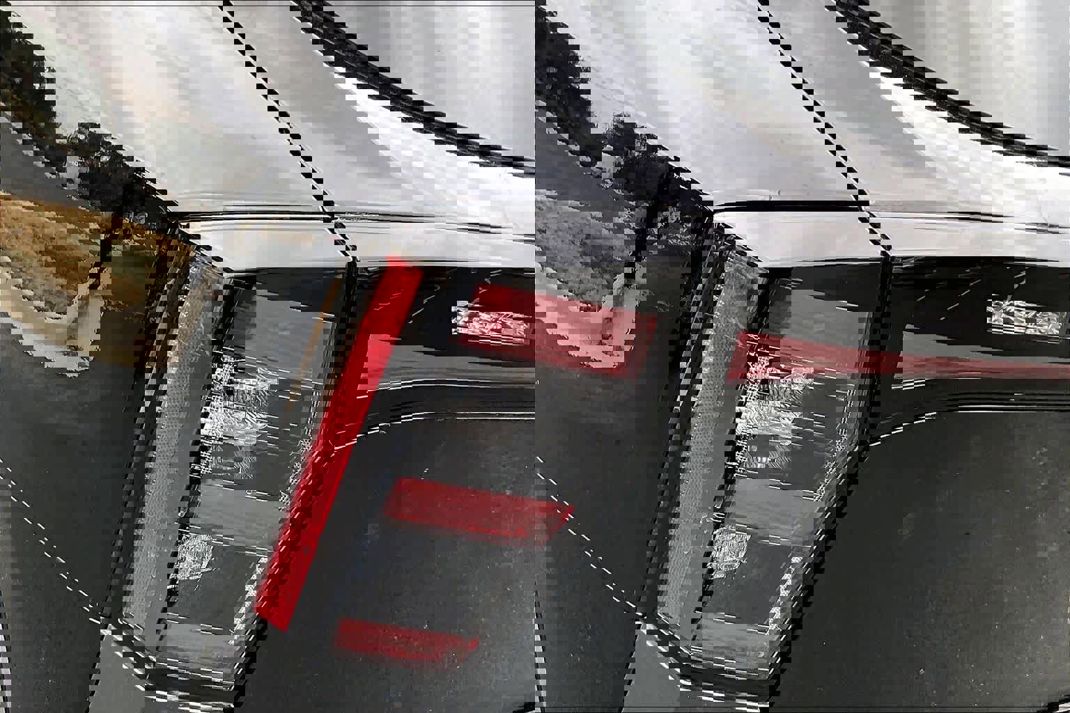 New 2026 Nissan Kicks SR image 14