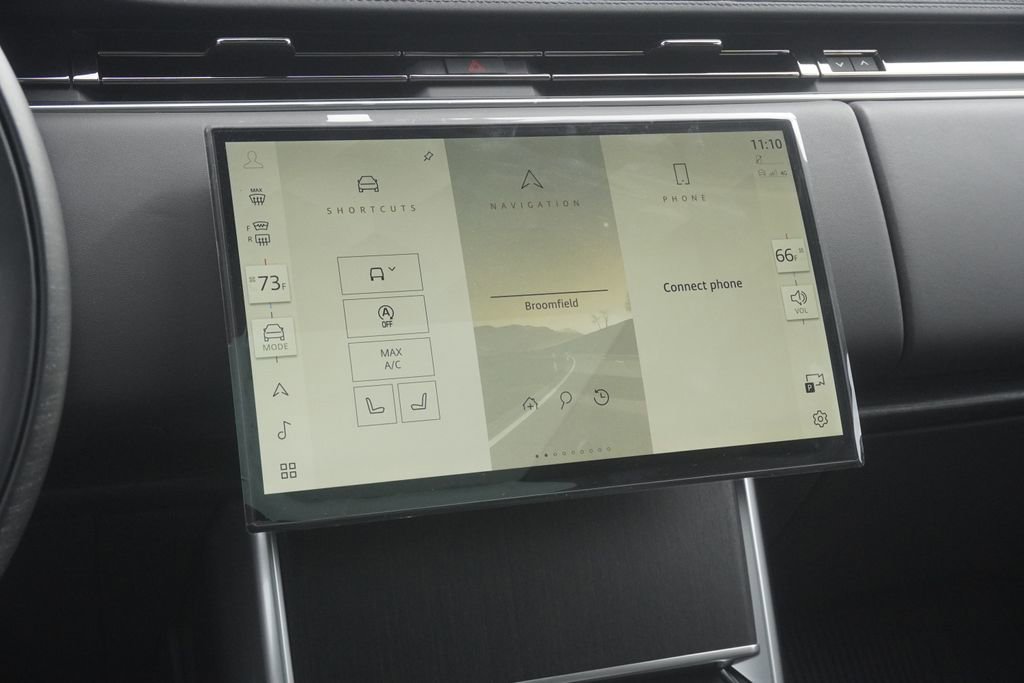 New 2026 Land Rover Range Rover SE image 15