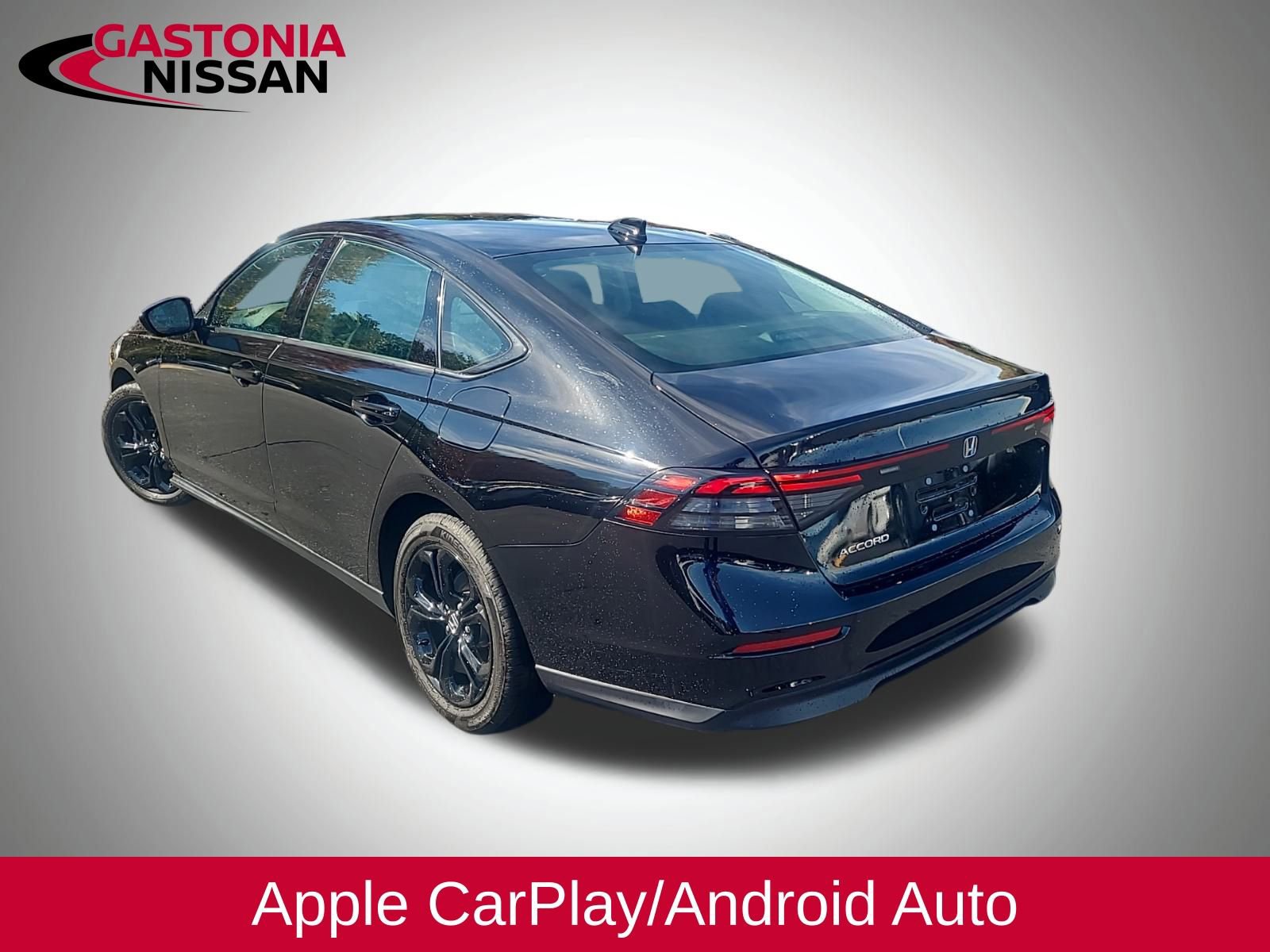 Used 2025 Honda Accord SE image 7