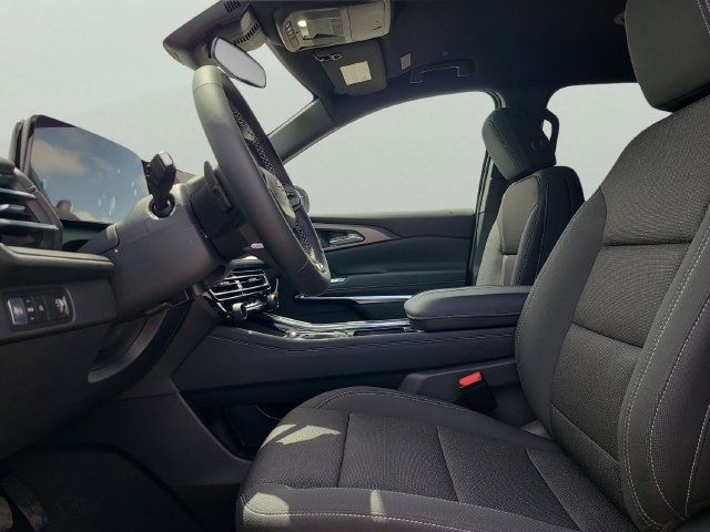 New 2026 Chevrolet Traverse LT FWD image 22