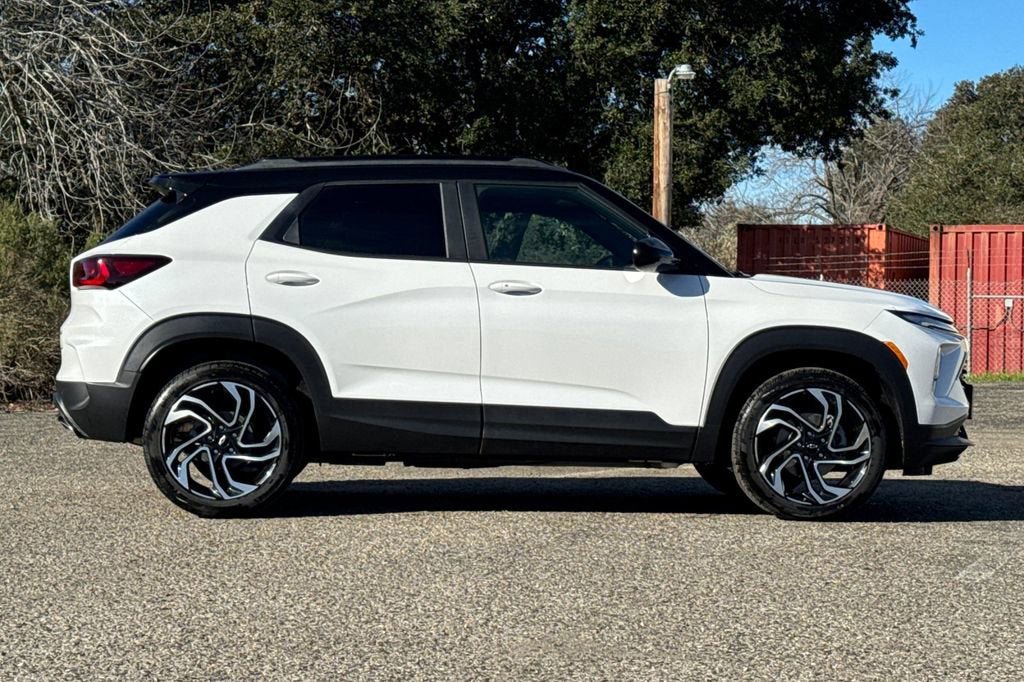 New 2026 Chevrolet TrailBlazer RS w/ Convenience Package image 3