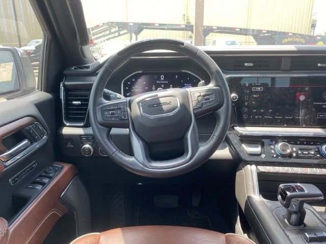 Used 2023 GMC Sierra 1500 Denali Ultimate AWD/4WD image 19