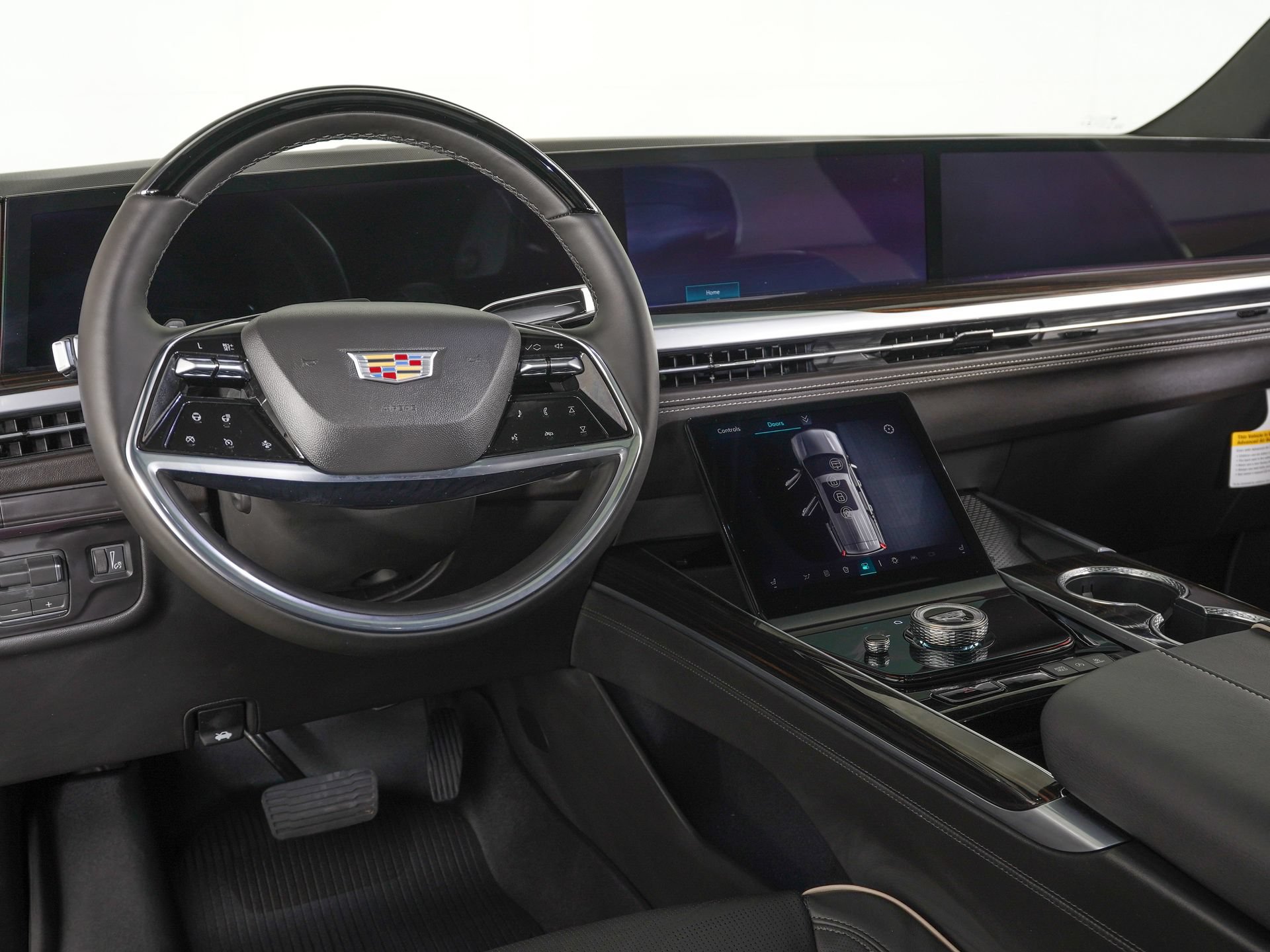 Used 2026 Cadillac Escalade Luxury w/ Touring Package RWD image 18