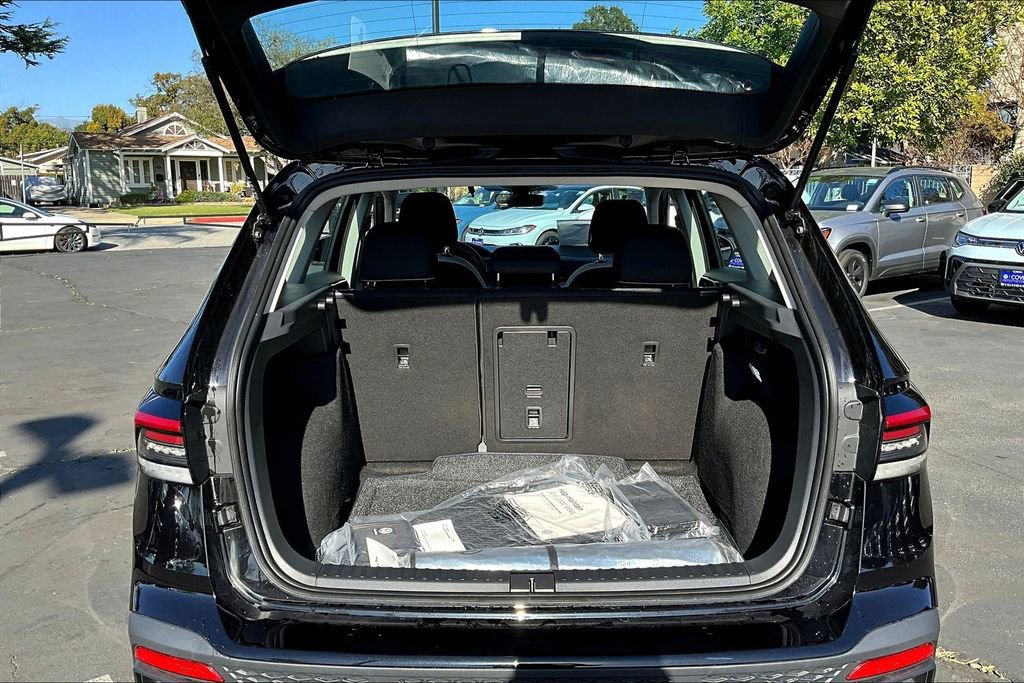 New 2026 Volkswagen Taos S image 26