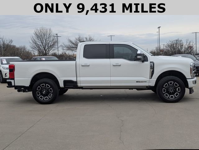 Used 2024 Ford F250 Platinum w/ FX4 Off-Road Package image 4