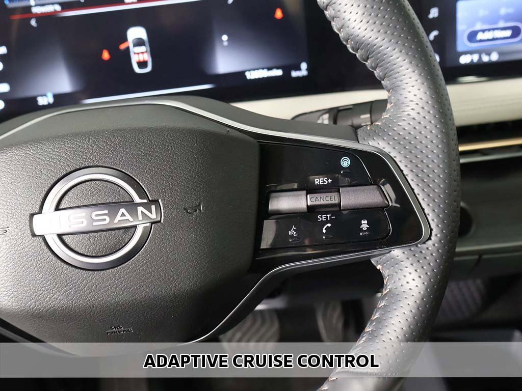 Used 2023 Nissan Ariya AWD image 4