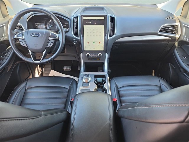 Used 2024 Ford Edge SEL image 11