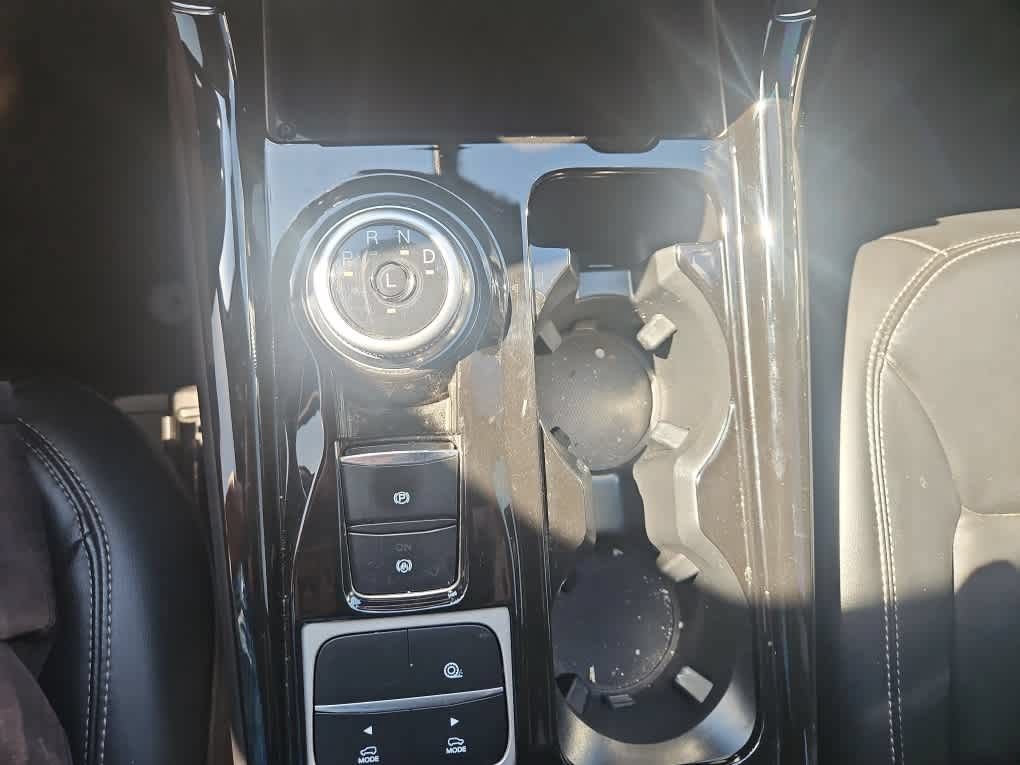 Certified 2023 Ford Explorer XLT w/ Equipment Group 202A RWD image 19