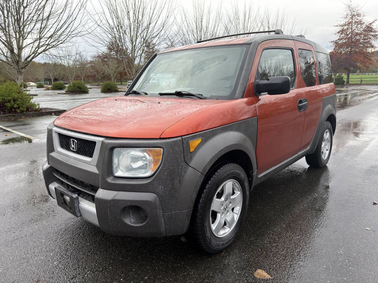 Used 2004 Honda Element EX image 1