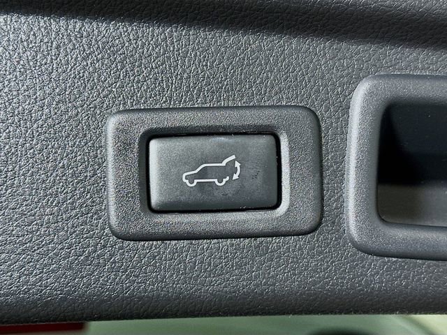 Used 2014 Subaru Forester 2.5i Touring image 12