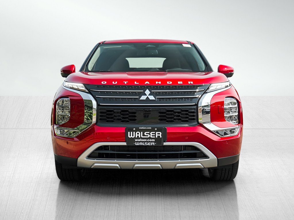 New 2025 Mitsubishi Outlander SE image 2