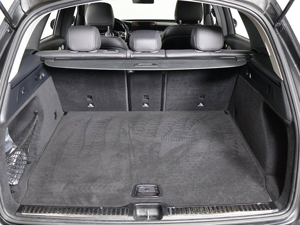 Used 2021 Mercedes-Benz GLC 300 4MATIC w/ Multimedia Package image 20