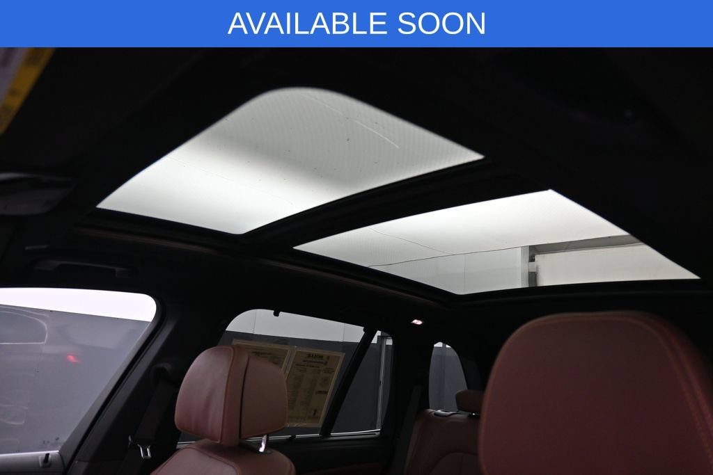 Used 2022 BMW X5 xDrive40i w/ Executive Package AWD/4WD image 33