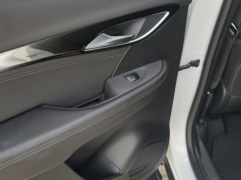 Used 2025 Buick Envision Preferred image 46