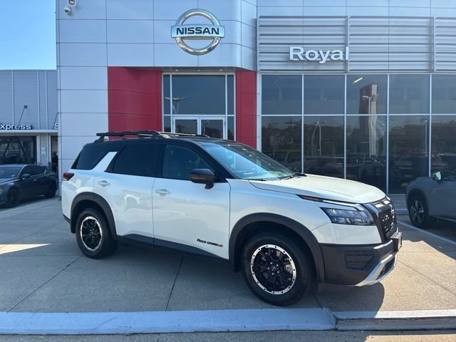 Used 2023 Nissan Pathfinder Rock Creek AWD/4WD image 1