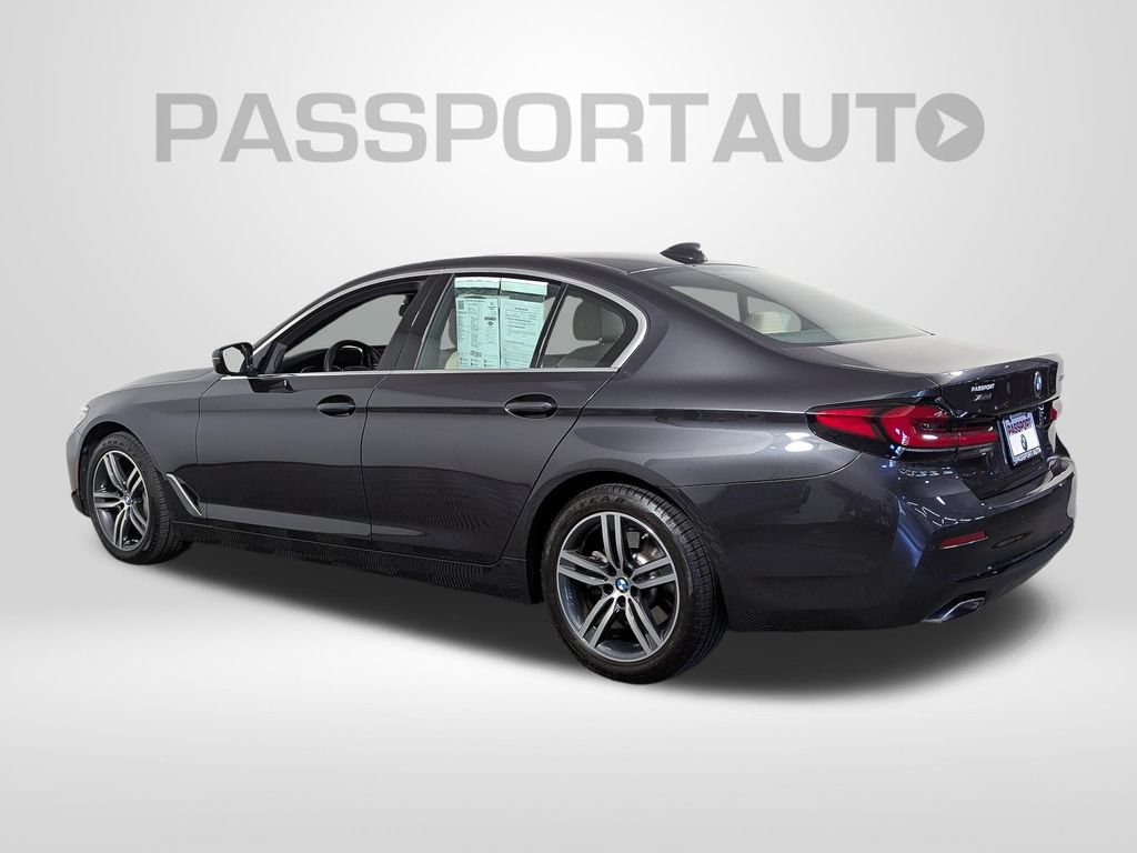 Certified 2023 BMW 530i xDrive w/ Convenience Package AWD/4WD image 3