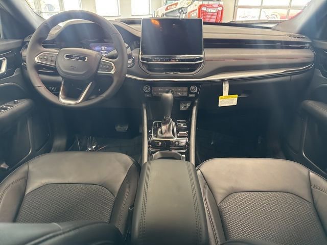 New 2026 Jeep Compass Trailhawk image 28