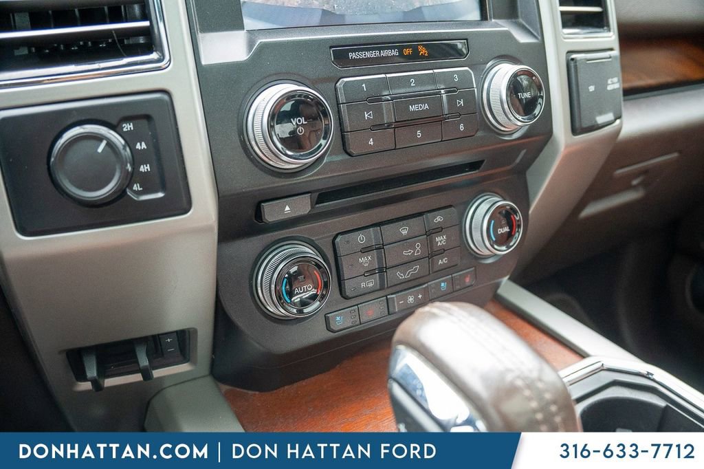 Used 2018 Ford F150 King Ranch image 9