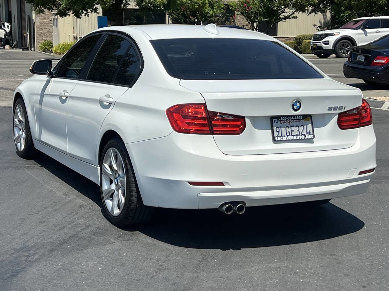 Used 2015 BMW 328i Sedan image 4