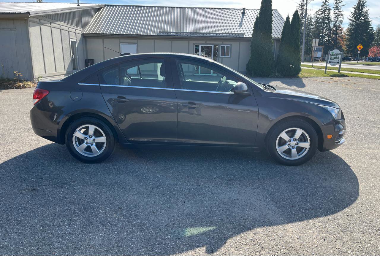 Used 2015 Chevrolet Cruze LT FWD image 6